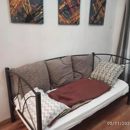Apartment 2 Bedroom Center