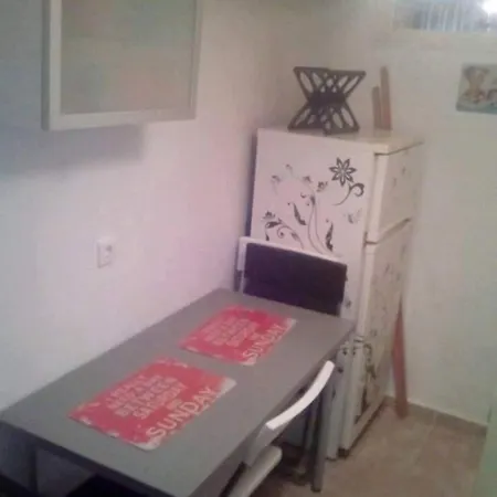 公寓 2 Bedroom Center *